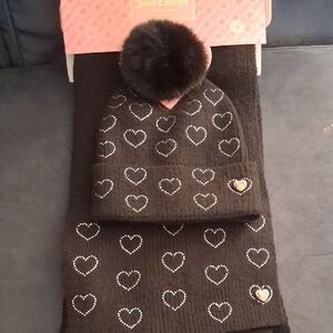 Juicy Couture Hat & Scarf Set
